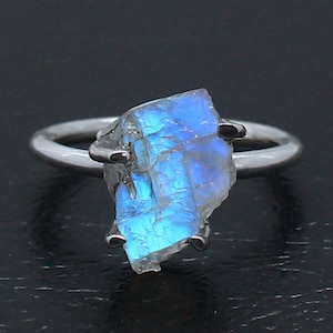 Raw Labradorite Silver Ring, 925 Sterling Silver Ring, Statement Ring, Raw Gemstone Ring, Rough Stone Ring, 925 Silver Jewelry, Gift For Her