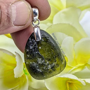 Handmade Rohe Moldavit 925 Sterling Silber Anhänger