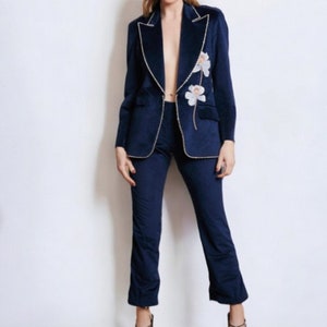 Blue Velvet Women&#39;s Suit: Hand-Embellished Floral 2Pc Set