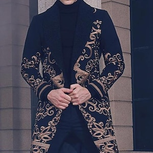 Men&#39;s Black Embroidered Overcoat: Custom Wedding Groomsmen Coat