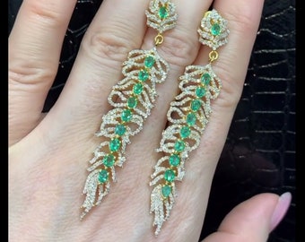 Örhängen med smaragdsten - 925 sterlingsilver med pavédiamanter, perfekt kärlekspresent till henne, perfekt för bröllop och romantiska tillfällen
