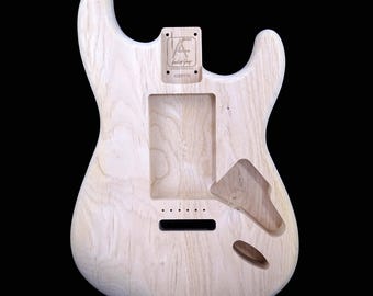 AC Strat Style Elzenhouten body - C000110