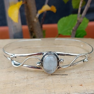 Moonstone Bangle, 925 Sterling Silver Bangle, Adjustable Bangle, Gemstone Bangle, Natural Moonstone, Women Bangle, Moonstone Jewelry