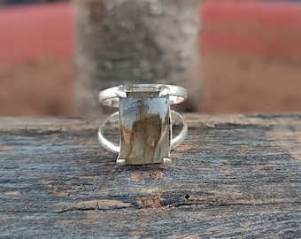 Labradorite Sterling Silver Band Ring: Handmade Statement Jewelry