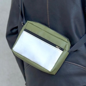 Crossbody bag made from truck tarpaulin, upcycled bum bag / handbag / belt bag, sustainable hip bag, vegan bag upcycled