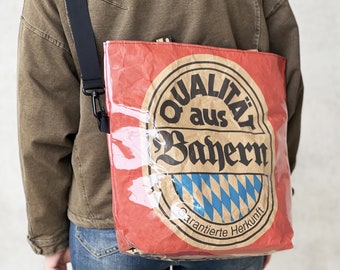 UNIKAT aus Bayern! Upcycling Tote Bag mit Schultergurt aus Mehlsäcken, upcycle Tragetasche, Tote Bag zum Umhängen, recycling Papier Shopper