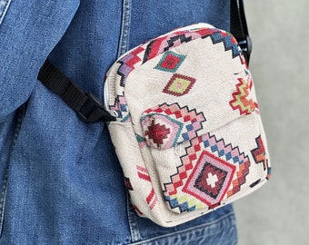 kleurrijke schoudertas met etnisch patroon / crossbody tas geborduurd van katoen / handgemaakte boho schoudertas / festivaltas uniek