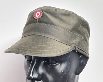 Cappello estivo originale vintage dell'esercito austriaco in eccedenza verde oliva con paraorecchie usato