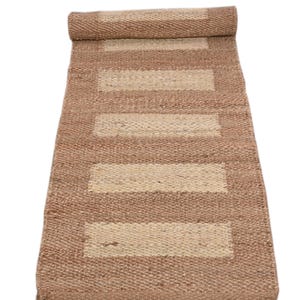Handmade Jute Rug: Natural Fiber Area Rug with White Shade