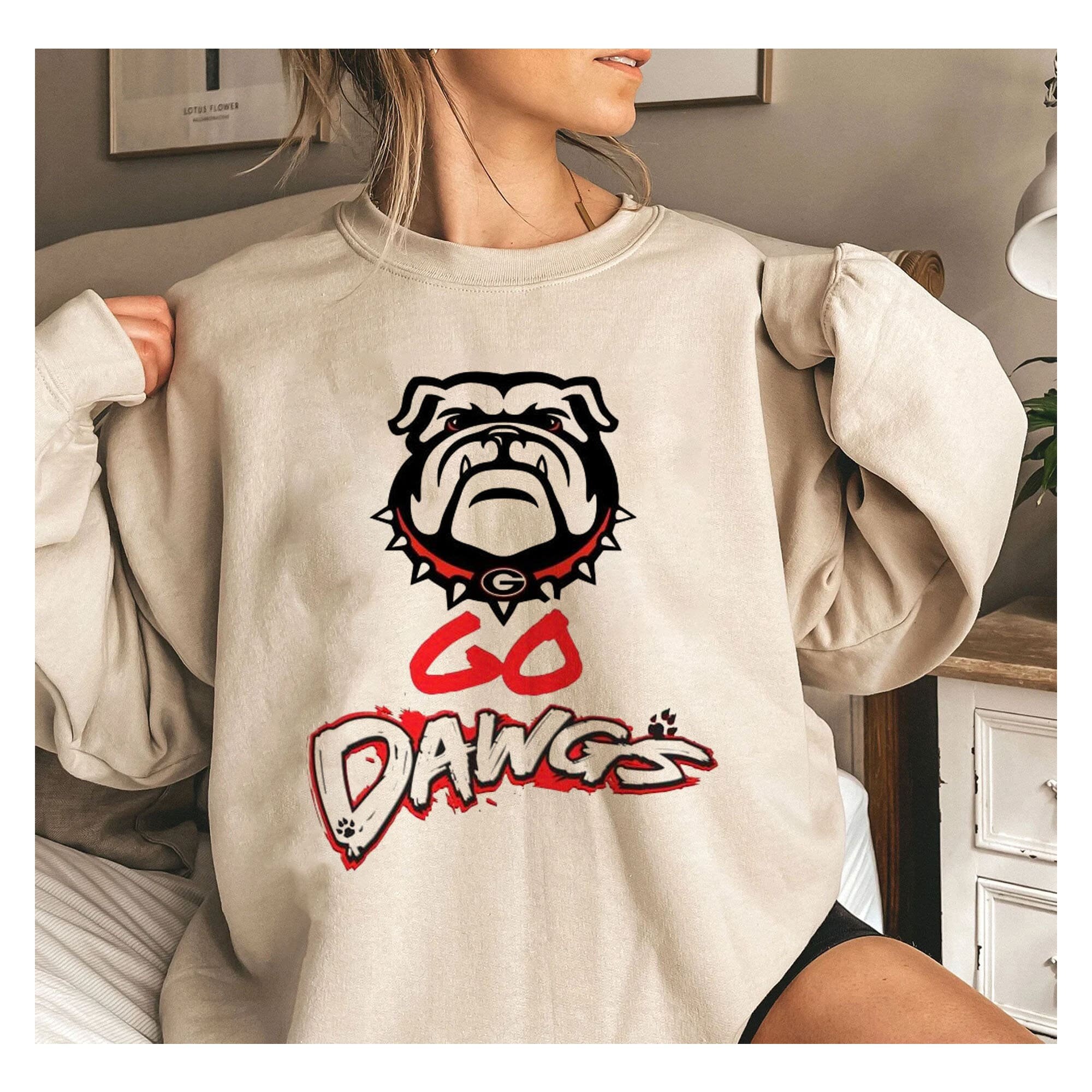 Discover Go Dawgs Shirt, Vintage Georgia Shirt, Georgia Go Dawgs Footbball Sweatshirt