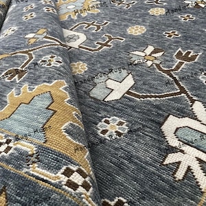 Hand-Knotted Oushak Rug: Gray Wool Carpet, Vintage Floral Design