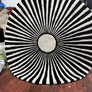 Hand-Tufted Wool Round Rug: Moroccan Style, 6x6
