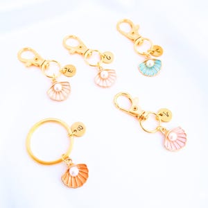 Scallop Shell Enamel Keychain, Personalized Initial, Gold Tone
