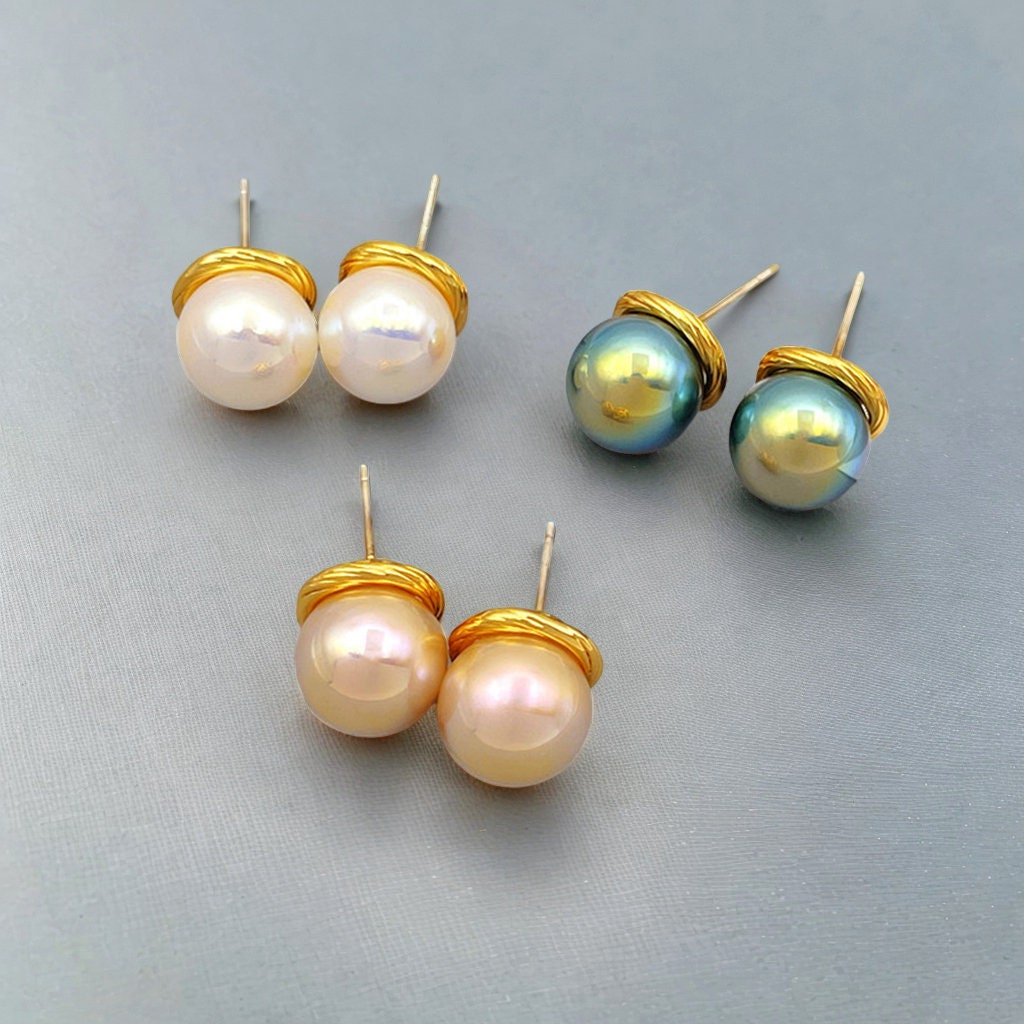 18k Mabe Pearl Earrings - Etsy