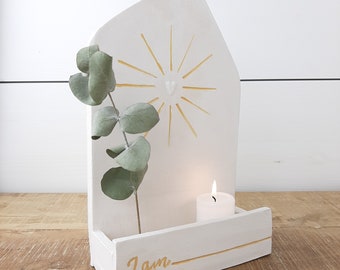 Meditationsaltar Little "I am" House – für Räucherstäbchen, Kerze und Affirmationskarten