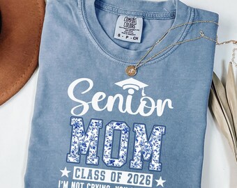 Senior Mom 2026 Comfort Colors Shirt: Floral Toile Chinoiserie Tshirt