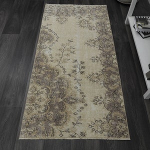 2&#39;6x5&#39;4 ft, TURKISH VINTAGE RUG, Wool Runner, Boho Decor, Handwoven Rug, Kitchen Runner Rug, Entryway Runner, Hallway Runner, Beige Floral
