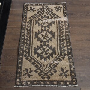 1.7x3.4 ft, SMALL TURKISH RUG, Authentic Rug, Handwoven Rug, Wool Rug, Hand-Knotted Rug, Turkish Door mat, Bathroom Rug, Home Decor, Beige