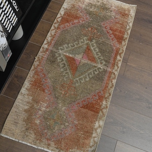 1&#39;7x3&#39;3 ft, TURKISH VINTAGE RUG, Small Orange Rug, Handmade Rug, Wool Antique Rug, 2x3 Rug, Washable Rug, Oushak Rug, Housewarming Gifts