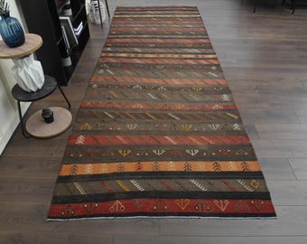4'7x13'1フィート、ストライプ柄キリムランナー、トルコ産ウシャクラグ