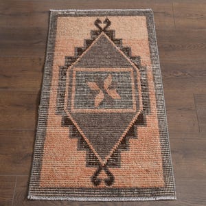 1.6x3.2 ft, ORANGE VINTAGE RUG, Turkish Bathroom Rug, Home Decor, Mini Turkish Door Rug, Boho Decor, Handmade Rug, Wool Rug, Decor Floor Rug