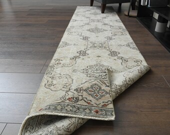 2'2x9'8 ft, BEIGE TURKISH RUG, Vintage Runner Rug, 2x10 Oushak Runner, Hand-Knotted Rug, Kitchen Runner Rug, Minimalist Decor, Hallway Rug