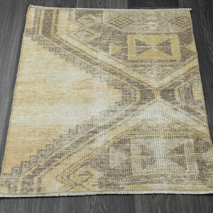 2x2.6 ft, TURKISH DOOR MAT, Handmade Rug, %100 Wool Rug, Traditional Rug, Mini Rug, Vintage Rug, Bathroom Rug, Decorative Rug, 2x3 Rug, Star