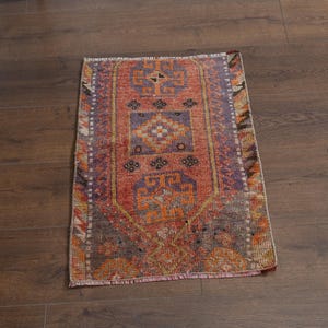 1&#39;5x2&#39;2 ft, TURKISH TINY RUG, Vintage Oushak Rug, Handmade Rug, Bohemian Decor, Small Rug, Hallway Rug, Wool Rug, Home Decor, Floral Rug