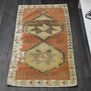 1&#39;8x3&#39;5 ft, TURKISH SMALL RUG, Oushak Rug, Entryway Rug, Bath Mat, Handwoven Rug, Bohemian Decor, Wool Rug, Vintage Rug, Door Mat, Gift Rug