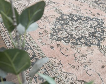 6'8x10'4 ft, PINK MINIMALIST RUG, Turkish Rug, Vintage Rug, Oushak Rug, Wool Handwoven Rug, 7x10 Rug, Housewarming Gifts, New Home Gift