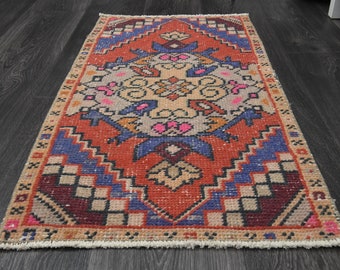 1.6x3.2 ft, TURKISH VINTAGE RUG, Oushak Bohemian Handwoven Red Small Rug, Front Mat, Bath Mat, Mini Rug, Home Decor, Oriental Door mat, Star