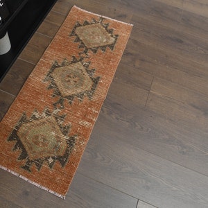 1&#39;2x3&#39;1 ft, SMALL RUNNER RUG, Turkish Rug, Vintage Handmade Rug, Wool Antique Decor, Orange Rug, 1x3 Rug, Oushak Rug, Bathroom Decor, Stair