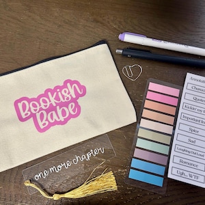 Andot Kit - Bookish Babe Beutel mit Tabs, Stift, Textmarker und Lesezeichen