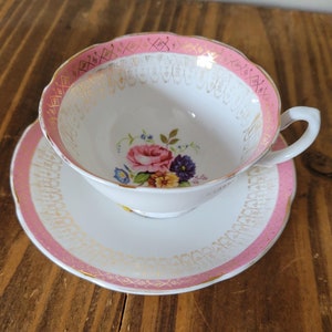 Xícara de chá e pires floral rosa Royal Grafton pintado à mão com filigrana de ouro, xícara de chá de porcelana de osso inglês rosa