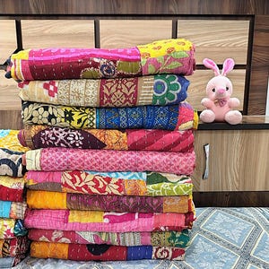 Wholesale Lot of Indian Vintage Patchwork Kantha Quilt Assorted Cotton Fabric Hand stitched Throw Bedspread Reversible Blanket 85X55 Inch