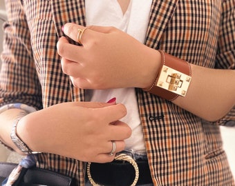 Brazalete de cuero y oro, pulsera de cuero personalizada, joyería de acero inoxidable, adopte este elegante brazalete para personalizar