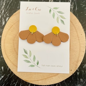 boucles d'oreilles fleurs colorées pour femme, puces d'oreilles en cuir véritable et métal doré en forme de fleur, bijoux luxe en cuir