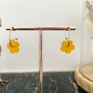 hoop earrings and flowers in colored leather, leather jewelry for women, delicate earrings in gold metal and real leather