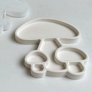 Mushroom Storage Tray Resin Silicone Mold,DIY Desktop Decor - Mushroom Dish Silicone Mold,Resin/Plaster crafting Nordic craft,5.59"×6.14"