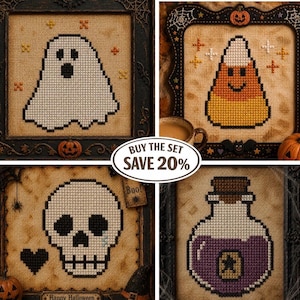 Puede incluir: Un conjunto de cuatro obras de punto de cruz enmarcadas con motivos de Halloween: un fantasma blanco, un caramelo de maíz, una calavera con un corazón y una botella de poción morada. Cada pieza está en un marco oscuro y ornamentado.