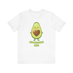T-shirt « Faites-moi plaisir » | Chemise avocat mignonne | Tenue de Saint-Valentin image 2