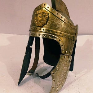 Handmade Ancient Roman Helmet Fully Functional Roman Costume