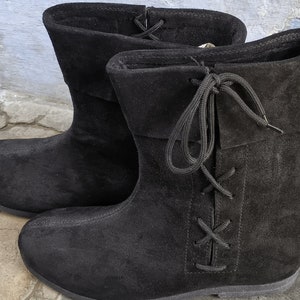 Medieval Suede Leather Boots Lace UP Fantasy Cosplay Renfaire Fantasy Cosplay Halloween Costume Reenactment Shoes