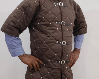 Gambeson Medieval Thick Padded Cotton Gambeson Long Coat Aketon Armor Chainmail Protector Fantasy Renessaince Halloween Cosplay Costume Gift