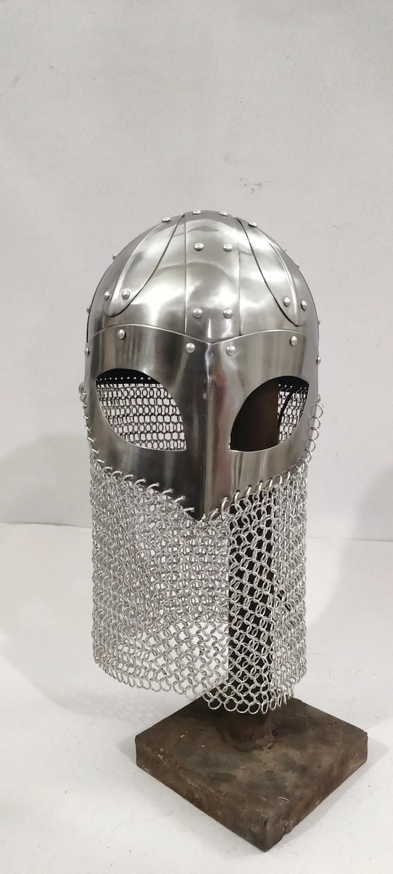 Handcrafted Metal Vikings Helmet: Functional Medieval Costume