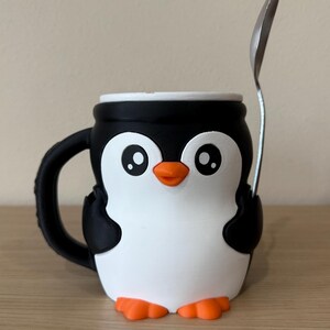 Pebbles the Penguin Ice Cream Pint Holder – Cute 3D Printed Spoon Caddy | Eco-Friendly Penguin Cozy for 16 oz Pints