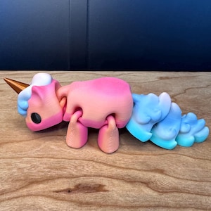 3D Printed Flexi Unicorn Fidget Toy – Adorable Rainbow Unicorn, Articulated Sensory Toy, Unique Gift, Desk Buddy, Stress Relief Toy