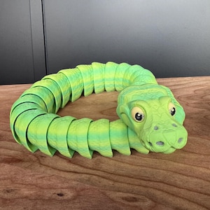 3D Printed Articulated Ball Python: Realistic Flexible Snake Fidget Toy