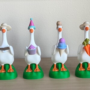 Desk Goose Figurine Porch Goose Lover Gift Teacher Appreciation Cute Office Buddy Statue Conversation Starter Quirky Workspace Animal afbeelding 20