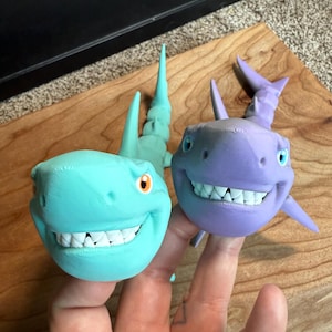 3D Printed Articulated Great White Shark Fun Fidget Toy, Unique Collectible Perfect Christmas Gift or Stocking Stuffer for Shark Enthusiasts
